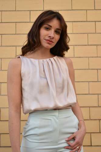 ABBIGLIAMENTO - Blusa smanicata