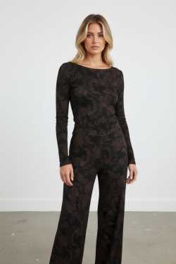 ABBIGLIAMENTO - Maglia elastica fiorata