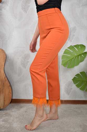 ABBIGLIAMENTO - Pantalone con piume